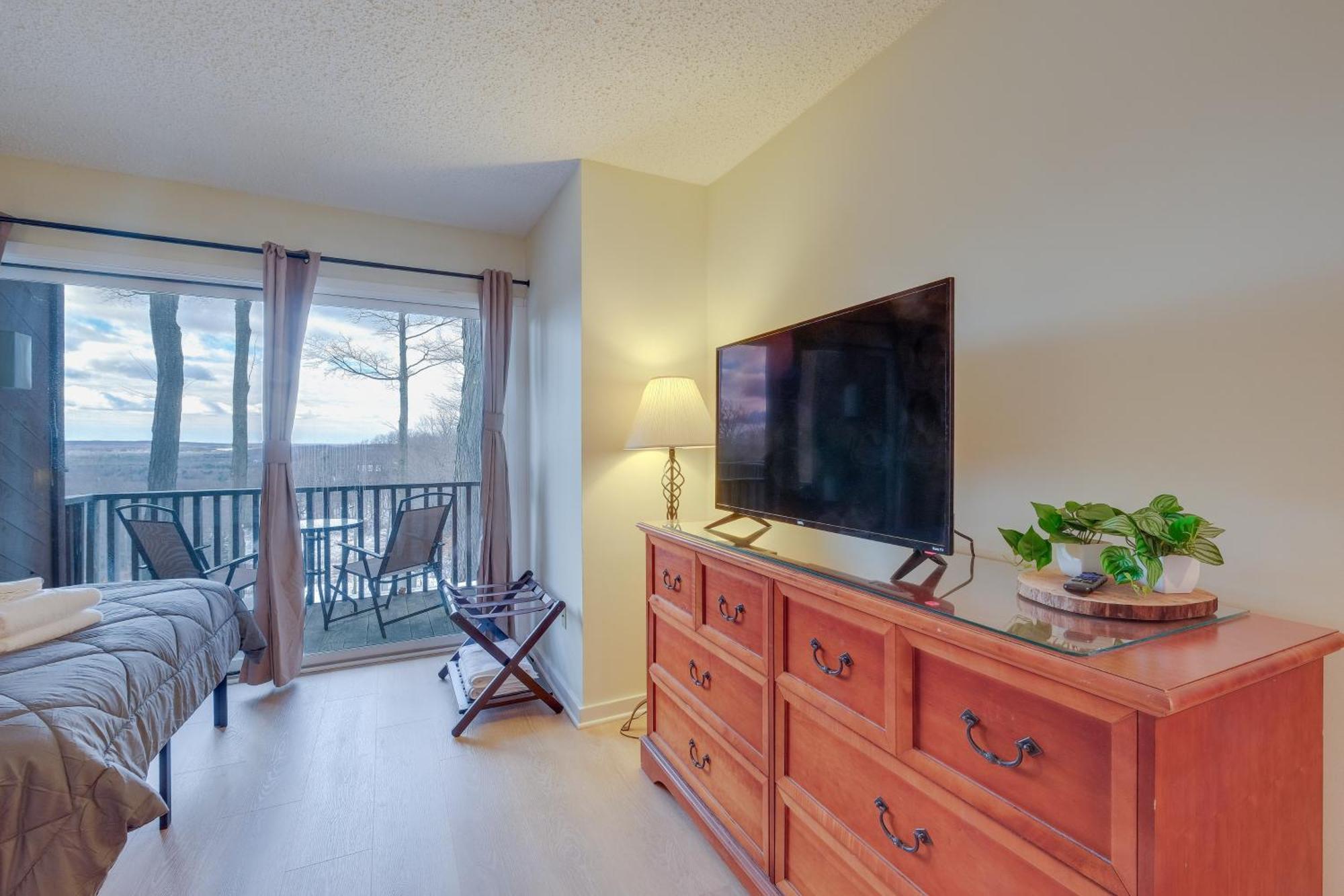 Bellaire Condo - Walk To Shanty Creek Resort! 외부 사진