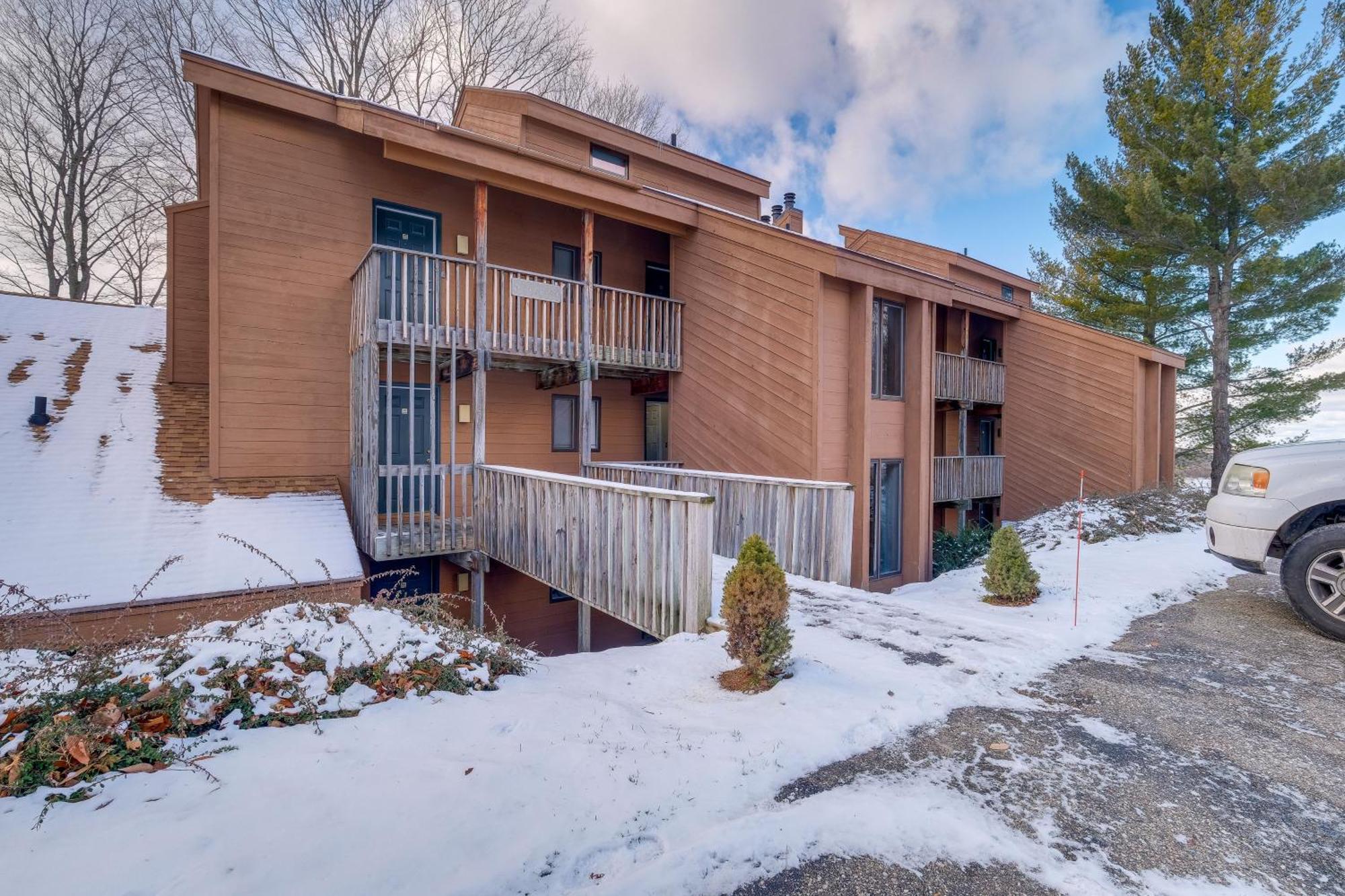 Bellaire Condo - Walk To Shanty Creek Resort! 외부 사진